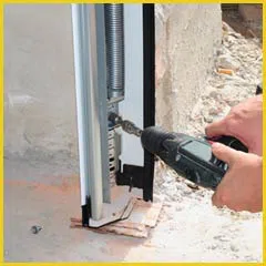 Garage Doors Store Repairs Sun City, AZ 623-299-3603 - side-spring-08m